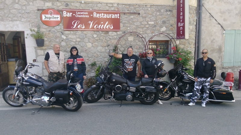 Relais moto hôtel Ardèche Harley